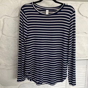 Old Navy Luxe Navy White striped curved hem long sleeve w/ 5 %spandex stretchy
